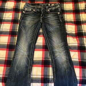 Miss Me size 27 Boot Cut Low Rise